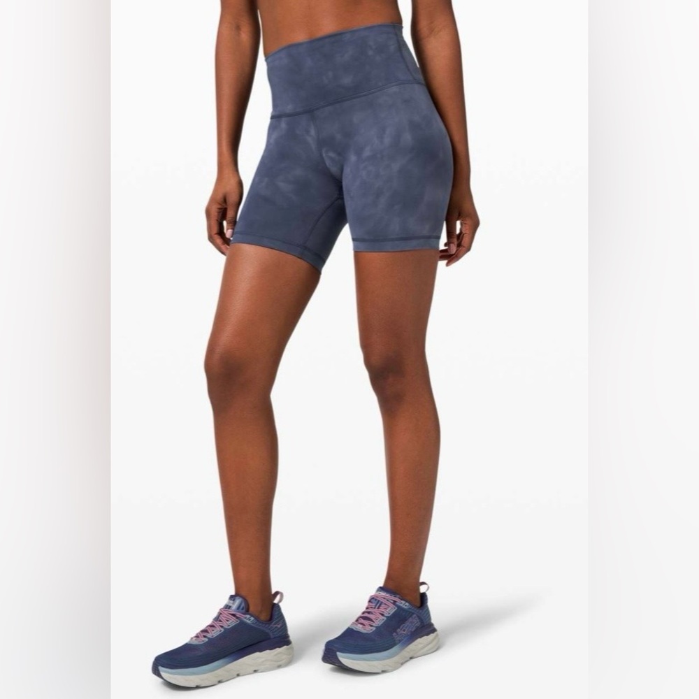 Lululemon Wunder Train High Rise 6” Shorts Diamond Dye Shade Naval Blue Size 4 - Picture 5 of 11